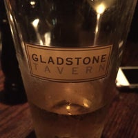 Photo taken at Gladstone Tavern by Sam Y. on 10/15/2016