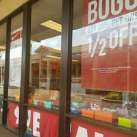 Famous footwear kukui clearance grove