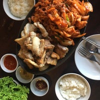 Photo taken at Choi Choi Korean Chicken by bbamh p. on 6/13/2017