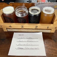 Photo taken at House Divided Brewery by Steve H. on 9/24/2022