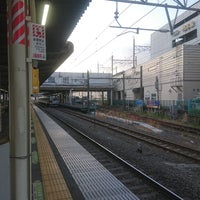 Photo taken at JR Platforms 2-3 by 翔 @. on 4/11/2018