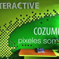 รูปภาพถ่ายที่ Interactive Cozumel โดย Luis H. เมื่อ 4/6/2016
