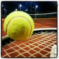 Photo taken at Tênis - Rio Racquet Center by Henrique M. on 1/22/2013