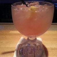 Photo taken at Applebee&amp;#39;s Grill + Bar by Boog F. M. on 11/2/2012