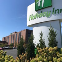 รูปภาพถ่ายที่ Holiday Inn Cincinnati Airport, an IHG Hotel โดย aeroRafa เมื่อ 10/5/2019