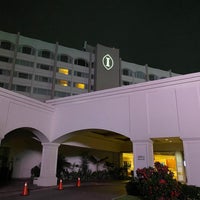 Photo taken at Hotel Real InterContinental San Salvador at Metrocentro Mall by aeroRafa on 6/3/2023