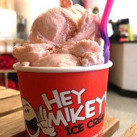 Photo prise au Hey Mikey’s Ice Cream par aeroRafa le4/15/2017