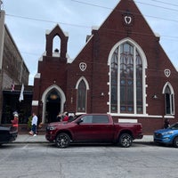 Photo taken at 5 Church Charleston by Henry M. on 11/24/2022