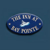 Foto tirada no(a) The Inn at Bay Pointe por The Inn at Bay Pointe em 7/24/2015