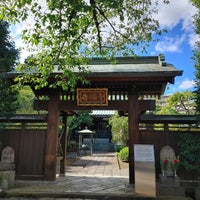 Photo taken at 寿福寺 by ひろりん on 9/21/2022