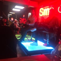 Photo taken at The Smootea Cafe &amp;amp; Bistro by Barış G. on 5/6/2022