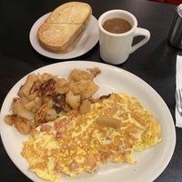 Photo taken at Benny&amp;#39;s Luncheonette by Gator S. on 10/21/2023