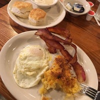 Photo taken at Cracker Barrel Old Country Store by Randy M. on 10/28/2018