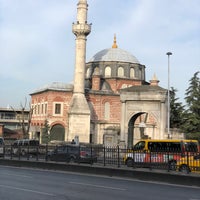 Photo taken at Şeb Sefa Hatun Camii by Ozan on 4/29/2021