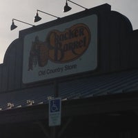 Photo taken at Cracker Barrel Old Country Store by Bruno F. on 5/8/2013