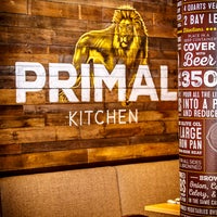 Foto scattata a Primal Kitchen da Primal Kitchen il 7/27/2015