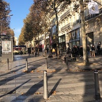 Photo taken at Les Écuries - La Crêperie des Champs-Élysées by Hammoud O ‘ on 11/12/2021