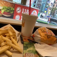 Photo taken at Burger King by ハピネス on 11/24/2019
