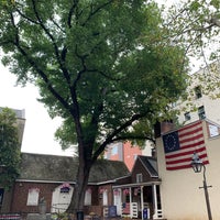 Photo taken at Betsy Ross House by Stacy B. on 9/8/2023