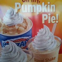 Photo taken at Dairy Queen by Michelle G. on 9/28/2012