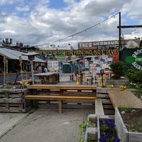 Brooklyn Beer Garden Bushwick Biergarten In Bushwick