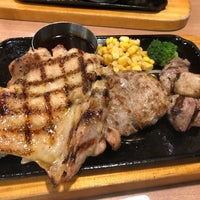 Photo taken at Big Boy by だっぺ on 2/28/2019