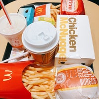 Photo taken at McDonald&amp;#39;s by のぶを お. on 12/13/2020