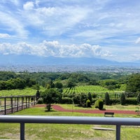 Photo taken at Suntory Tomi no Oka Winery by ChLoE 8. on 6/24/2023