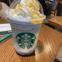 Photo taken at Starbucks by カツ丼 on 8/2/2021