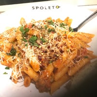 Das Foto wurde bei Spoleto - My Italian Kitchen von Shivam P. am 11/9/2017 aufgenommen