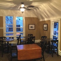 Das Foto wurde bei Point Loma Living Room Coffeehouse von Point Loma Living Room Coffeehouse am 5/3/2017 aufgenommen