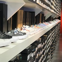 converse outlet store near me