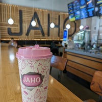 Photo taken at Jaho Coffee Roaster &amp; Wine Bar by معاذ on 5/25/2022