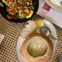 Foto tirada no(a) AlMrzab Popular Restaurant por S . em 8/4/2023