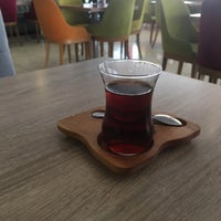 Das Foto wurde bei Kardelen Pasta&amp;amp;Cafe von Hayri Ş. am 8/29/2019 aufgenommen
