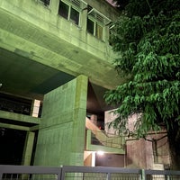 Photo taken at 早稲田大学高等学院･中学部 by はせがわ on 9/27/2022