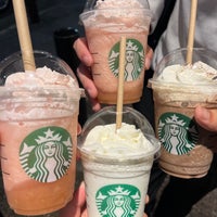 Photo taken at Starbucks by 梅会 on 7/25/2022