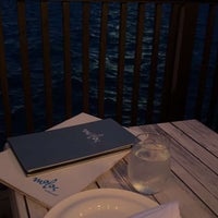 Foto diambil di Molos Restaurant oleh waad pada 8/31/2022
