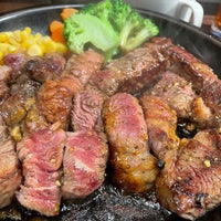 Photo taken at Ikinari Steak by kenchan on 2/16/2021