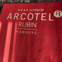 Photo taken at ARCOTEL Rubin Hamburg by Aslan on 6/22/2022