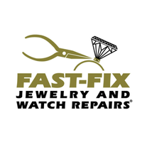 Das Foto wurde bei Fast-Fix Jewelry and Watch Repairs von Fast-Fix Jewelry and Watch Repairs am 8/3/2015 aufgenommen