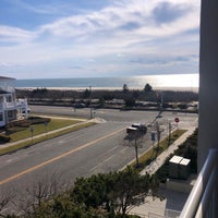 2/3/2023 tarihinde Croutons C.ziyaretçi tarafından La Mer Beachfront Inn'de çekilen fotoğraf