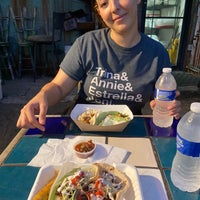รูปภาพถ่ายที่ Best Fish Taco in Ensenada โดย Jeff W. เมื่อ 9/17/2022
