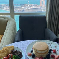 Photo taken at The St. Regis Abu Dhabi by Mosh 🪬 on 3/1/2024