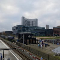 Photo taken at Buslijn 36 Banne Buiksloot - Amsterdam Sloterdijk by Faisal on 12/11/2022