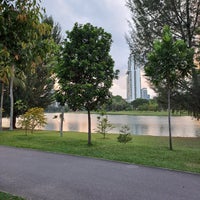 Photo taken at Kallang Riverside Park by Zita N. on 4/6/2024