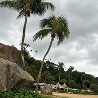 Photo taken at Siloso Beach by Noufi♍️ on 1/6/2024