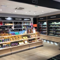 Buy Paris Duty Free Alcool Tabac Gastronomie Terminal 1 Aeroport Paris Charles De Gaulle Buy Paris Duty Free Alcool Tabac Gastronomie Terminal 1 Aeroport Paris Charles De Gaulle