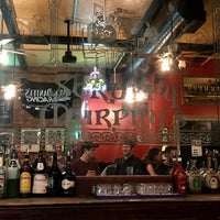 Das Foto wurde bei Scruffy Murphy&amp;#39;s Irish Pub &amp;amp; Eatery von Tricia T. am 2/12/2020 aufgenommen