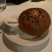 Photo taken at Morton&amp;#39;s The Steakhouse by Khaled⁵⁰⁶ on 4/30/2022